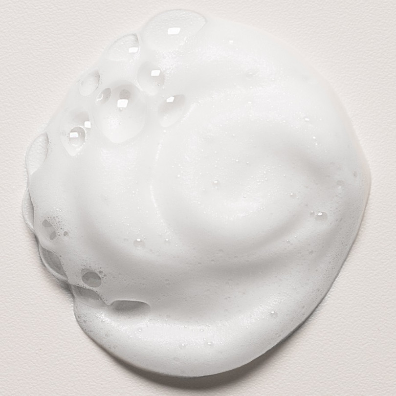 Уплотняющая пенка для абсолютного блеска волос OI souffle Davines, 125 мл